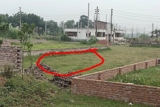 নাটোরের আলাইপুর উপশহরে ৮ ফুট রাস্তা সংলগ্ন ৩ শতাংশ জমি বিক্রয়