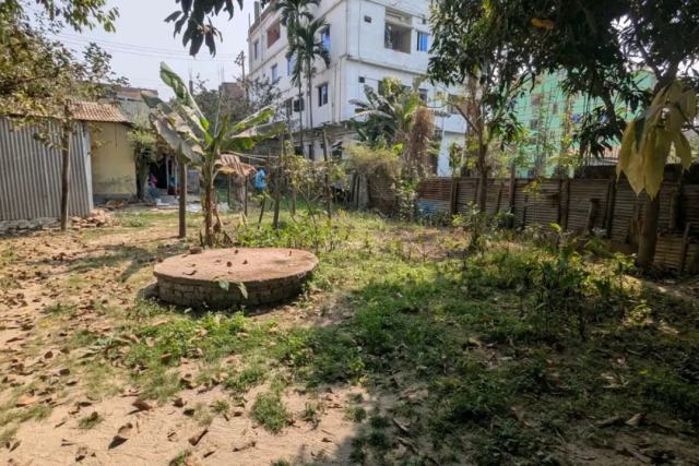 আশুলিয়ার লাল পাহাড়ে ৩.৬০ শতাংশের বাউন্ডারি করা প্লট বিক্রয়
