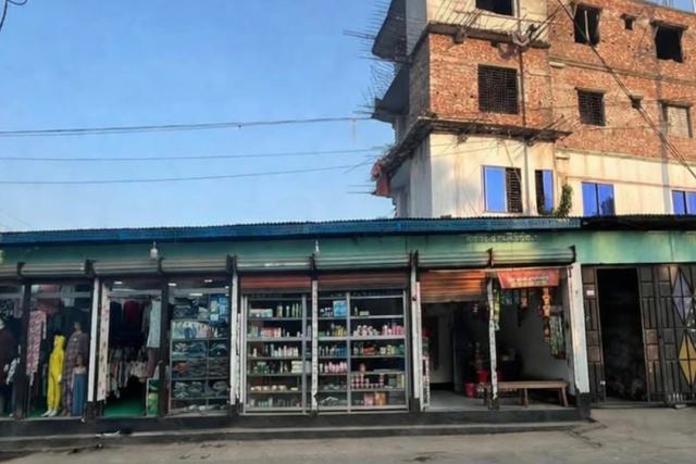 গাজীপুরে ৭ শতাংশ জায়গার উপর মার্কেটসহ বাড়ি বিক্রয় 