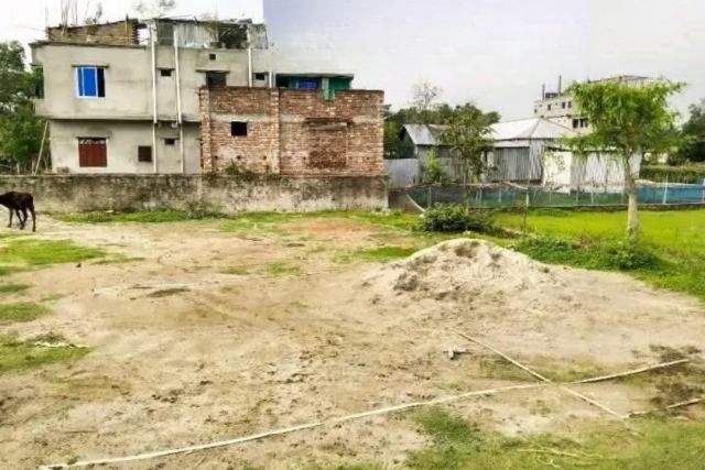 গাজীপুর বোর্ড বাজারে ৩ কাঠা উঁচু জমি বিক্রয় করা হবে। 