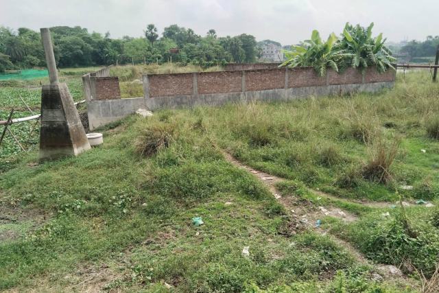 ঢাকার উত্তরখানে ১৫ কাঠা উচু বাউন্ডারি করা প্লট বিক্রয় হবে